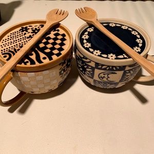 2 Sets of Urban Outfitters Stoneware Lunch Bowls